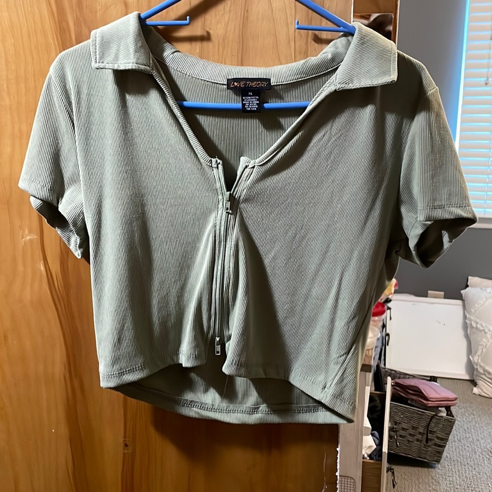 Green crop top